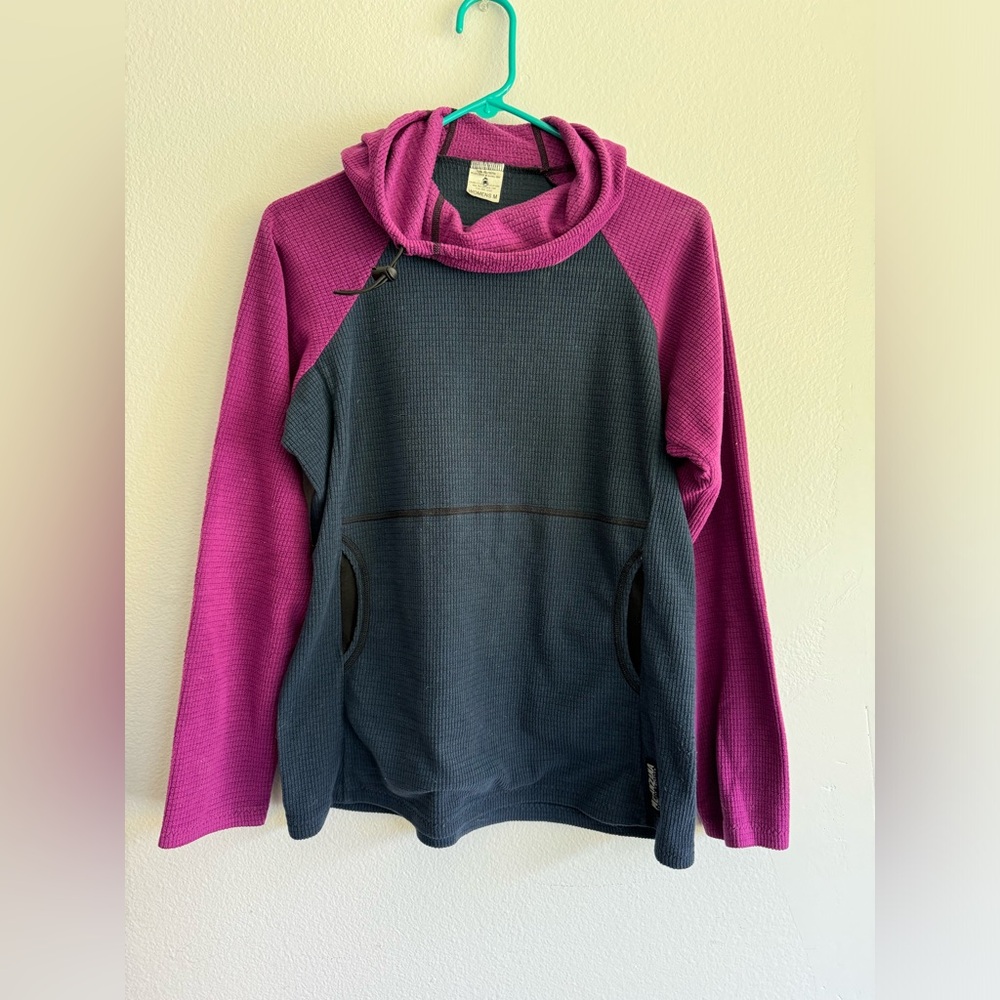 Vintage Melanzana! Women’s medium fit